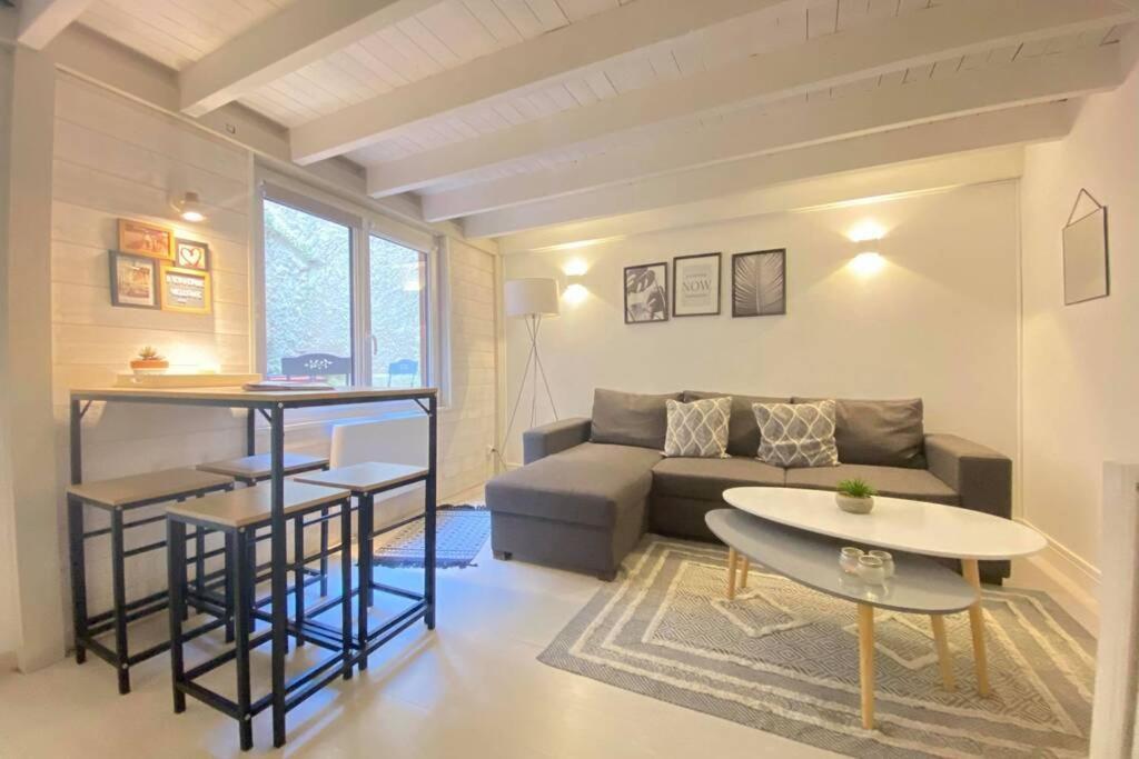 Au Coeur De La Cite Medievale Apartment Laon Ngoại thất bức ảnh
