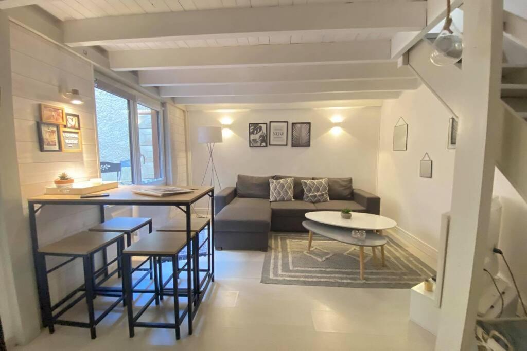Au Coeur De La Cite Medievale Apartment Laon Ngoại thất bức ảnh